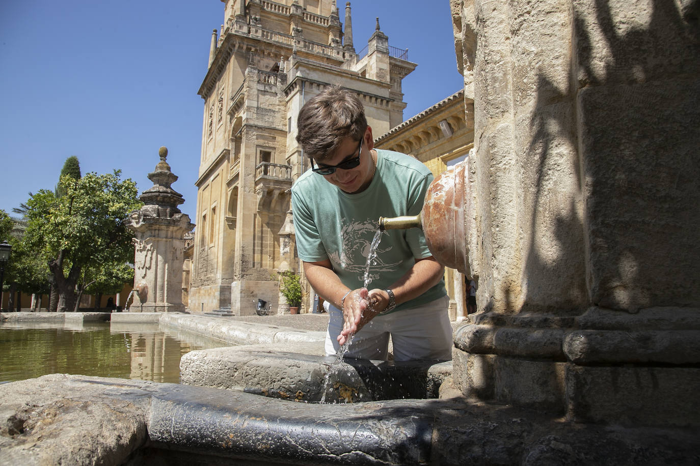 Fotos: El prolongado calor sacude Córdoba este domingo