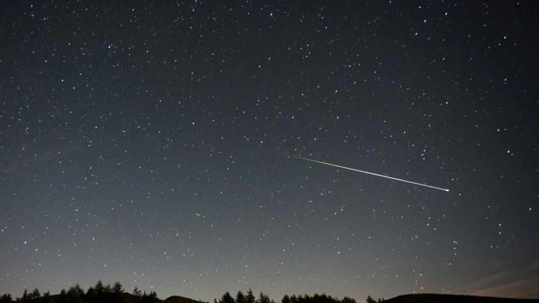 Una de las noches del las perseidas o lágrimas de San Lorenzo