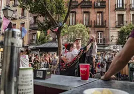 Planes de ocio para este fin de semana en Madrid: fiestas de San Lorenzo y música electrónica bajo el agua