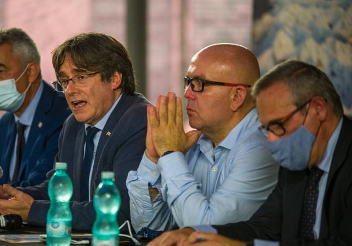 Carles Puigdemont, Gonzalo Boye y Josep Lluis Alay