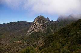 La isla de Canarias que es una reliquia de la Era Terciaria y está relacionada con Cristóbal Colón: dónde está y cómo llegar