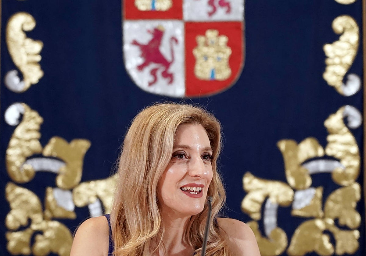 La viceconsejera de Acción Cultural, Mar Sancho, presenta una línea de subvenciones para proyectos de gestión de bienes del patrimonio cultural de Castilla y León