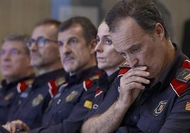 La jefatura de los Mossos acusa a cargos de Junts de impedir la detención de Puigdemont