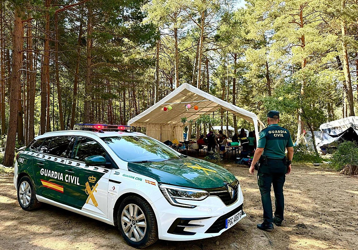 La Guardia Civil evacúa a 57 niños que estaban en un campamento en Vinuesa, Soria