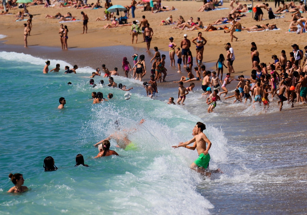 Bañistas en la playa