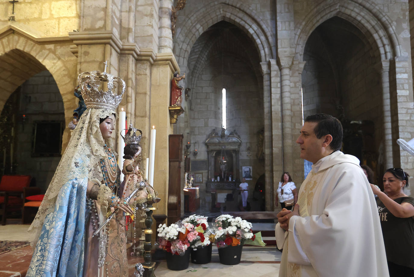 Fotos: La multitudinaria veneración a la Virgen de los Remedios de Córdoba