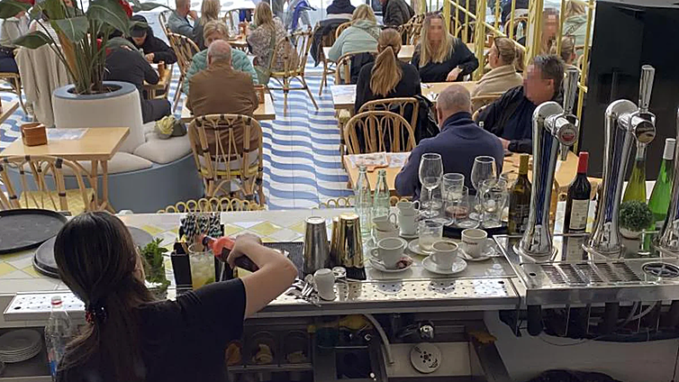 Los mejores restaurantes de carretera para hacer una parada si vuelves de Benidorm, Alicante o Valencia