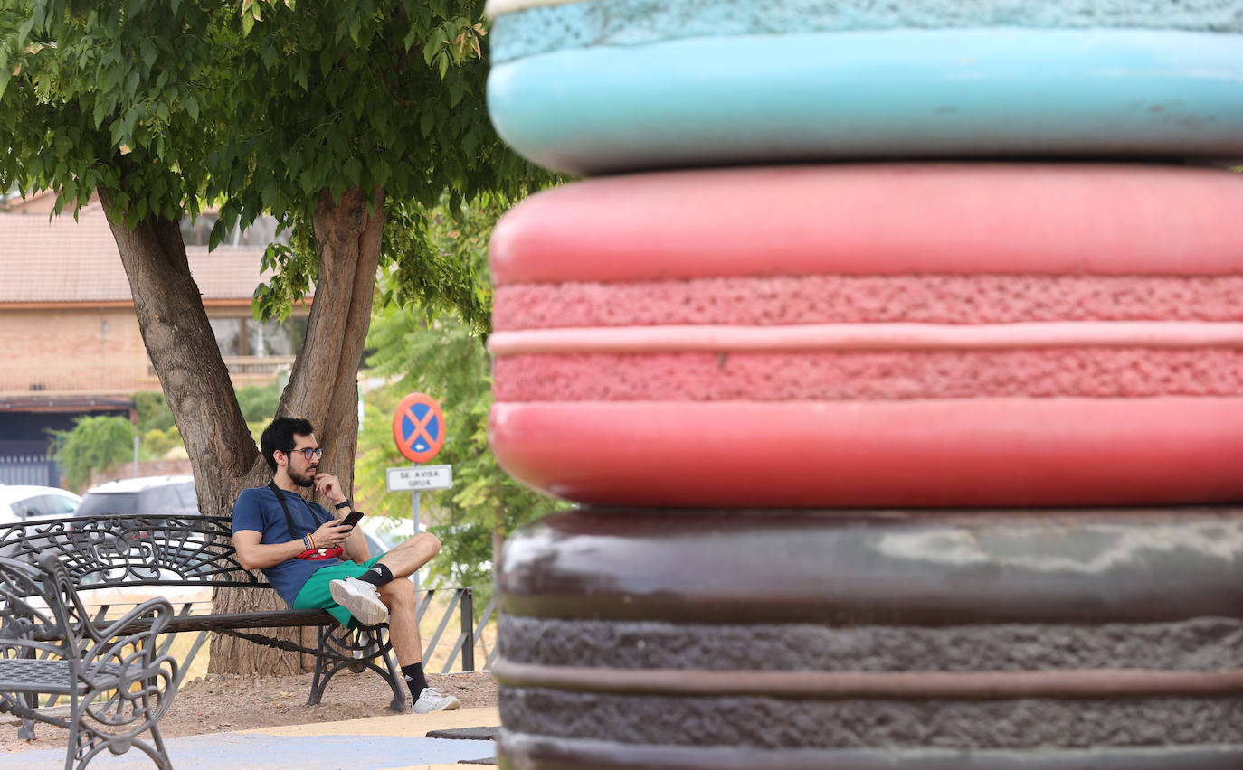 Fotos: así combate el Hospital Reina Sofía de Córdoba el calor