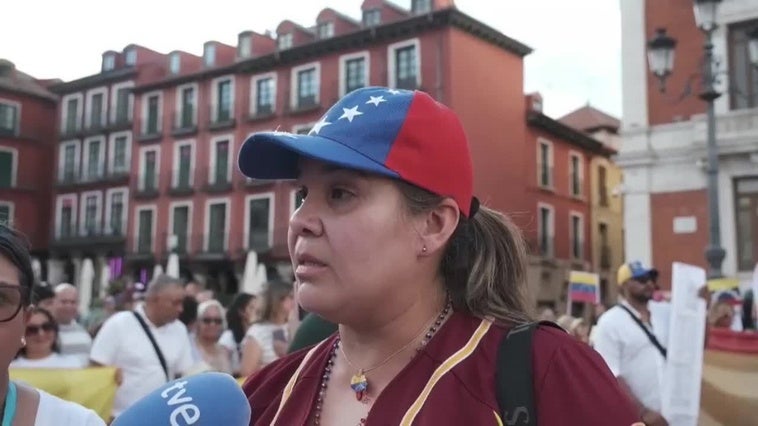Cientos de venezolanos exigen en Castilla y León que se respete el resultado electoral