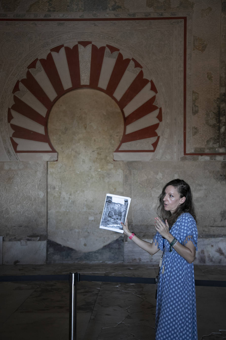 Fotos: la visita al imponente Salón Rico de Medina Azahara