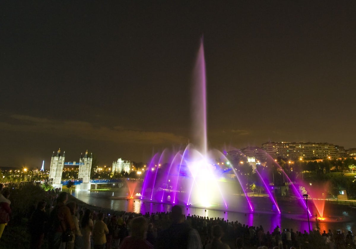 Uno de los shows de 'Espectáculos Fuente' en el Parque Europa