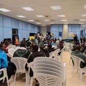 Una ONG denuncia la vulneración de derechos de una solicitante de asilo «incomunicada» en Barajas