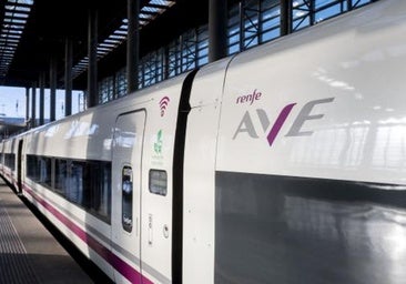 Renfe sigue usando los mismos trenes de 1992 «remodelados» para el AVE a Sevilla y Córdoba