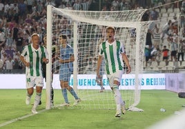 El Córdoba CF sufre para rescatar un punto ante el Burgos (2-2)