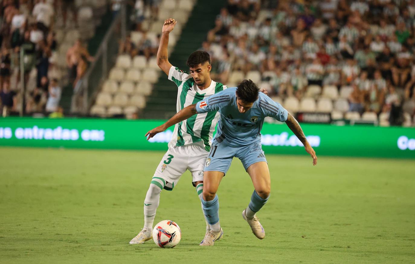 Fotos: El emocionante empate del Córdoba CF ante el Burgos en El Arcángel