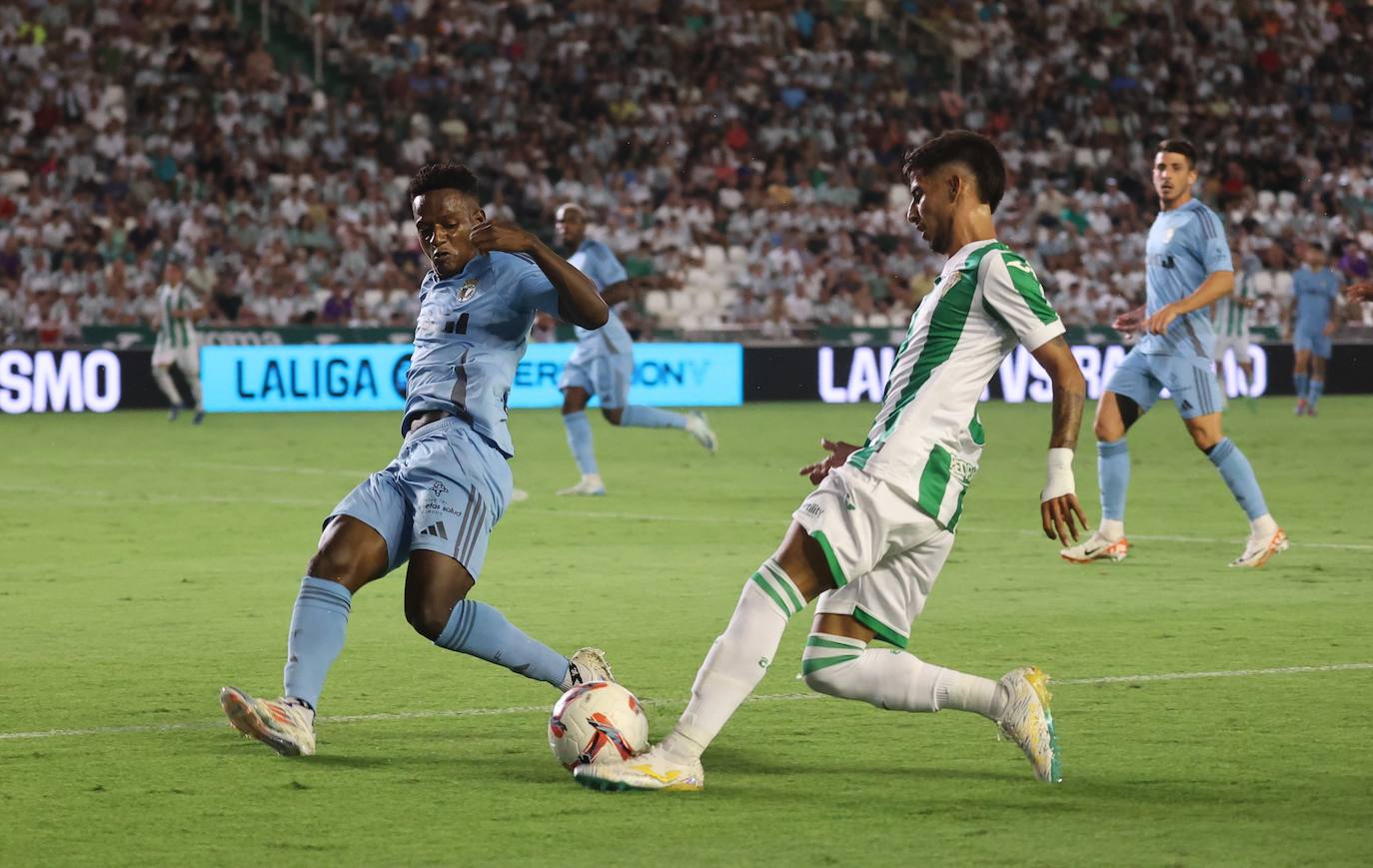 Fotos: El emocionante empate del Córdoba CF ante el Burgos en El Arcángel