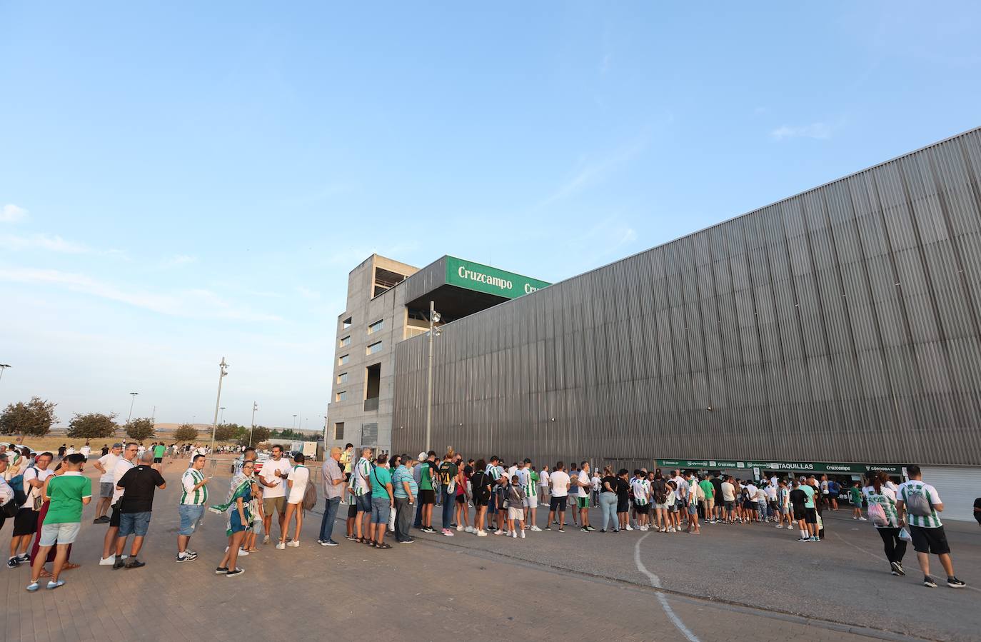 Fotos: El emocionante empate del Córdoba CF ante el Burgos en El Arcángel