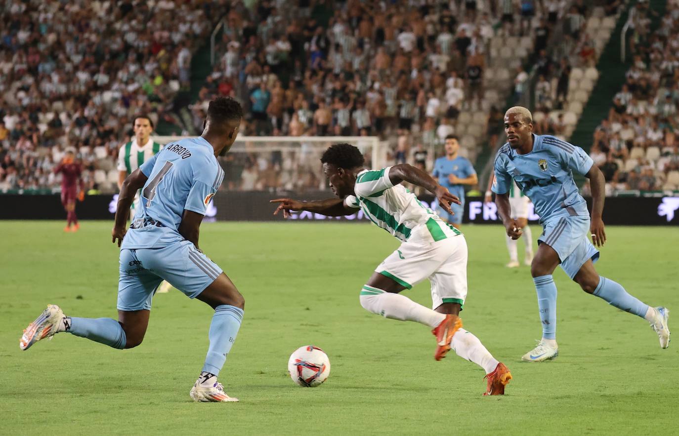 Fotos: El emocionante empate del Córdoba CF ante el Burgos en El Arcángel