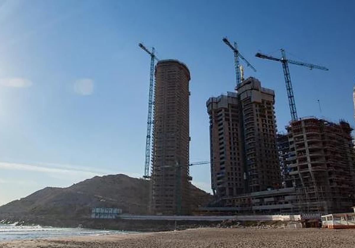 Imagen de archivo del montón de piedra y escollera en la zona del Eastside