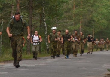 Triunfo de los militares españoles en la dura prueba de resistencia 'Baltic Warrior' en Letonia