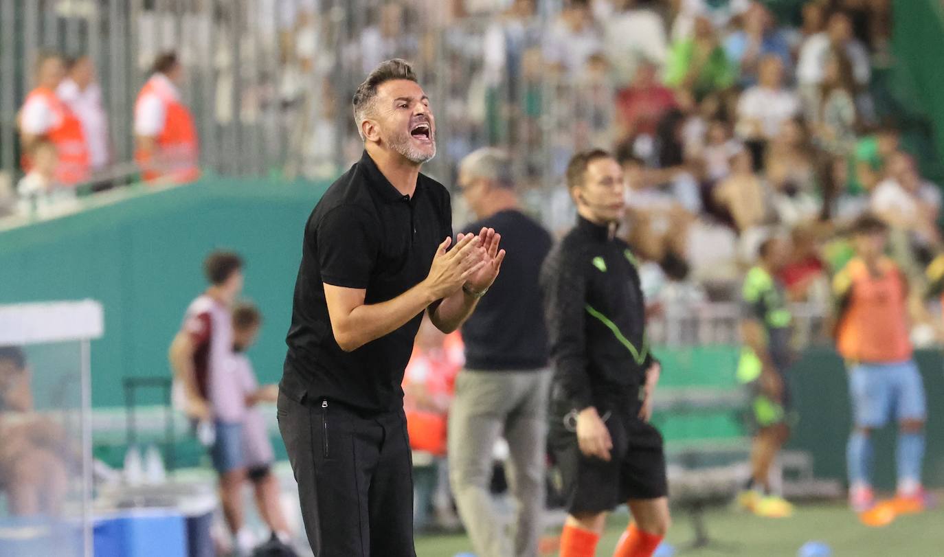 Fotos: El emocionante empate del Córdoba CF ante el Burgos en El Arcángel