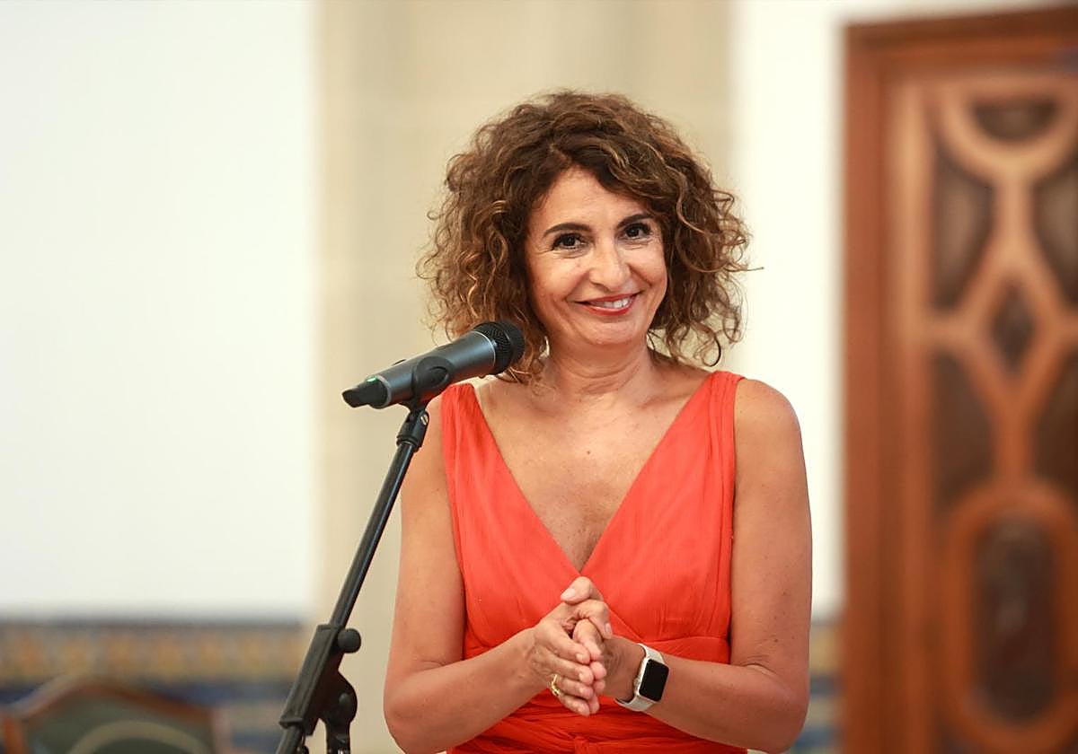 La vicepresidenta primera y ministra de Hacienda, María Jesús Montero