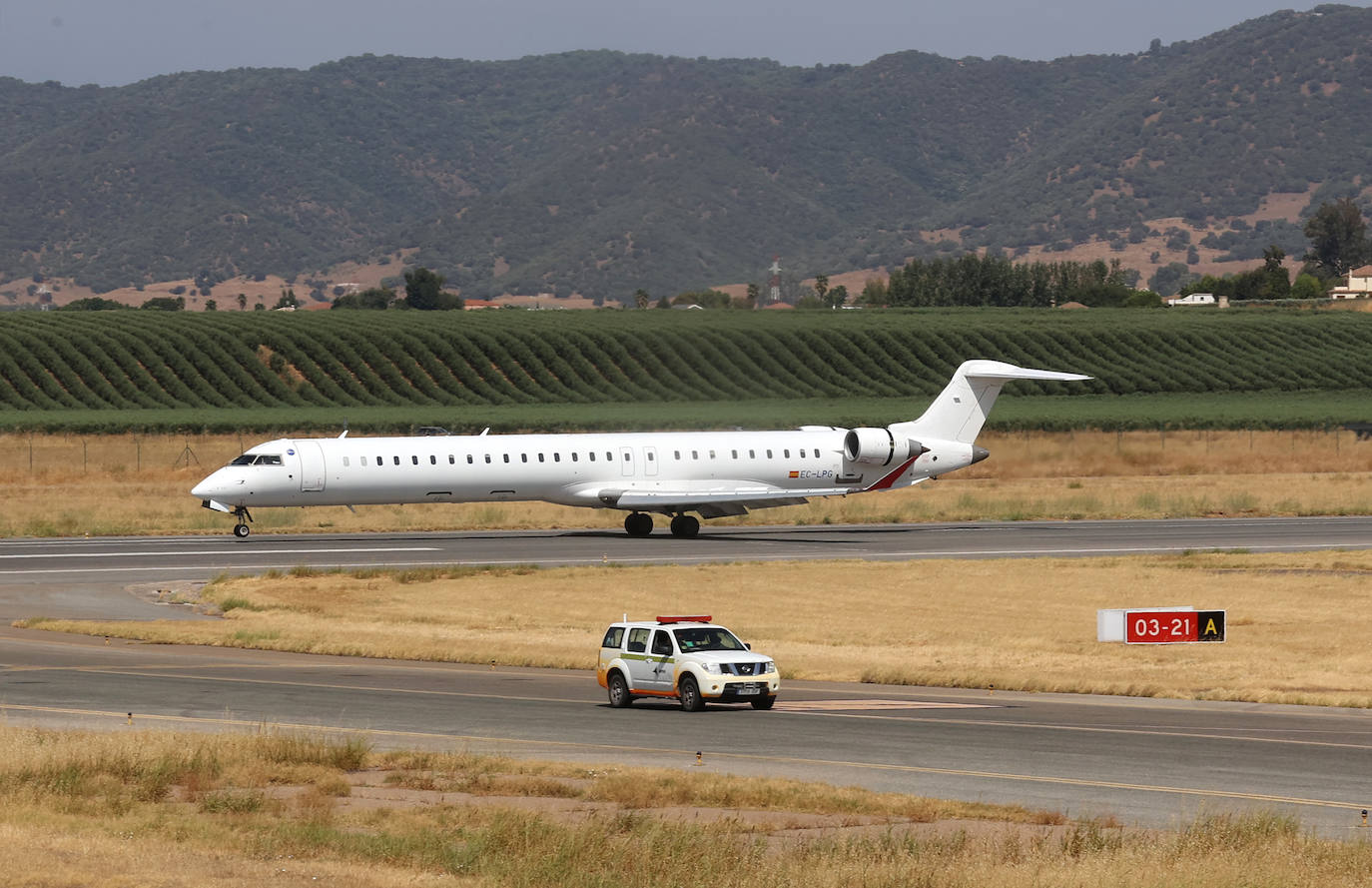 Fotos: el día a día del funcionamiento del aeropuerto de Córdoba