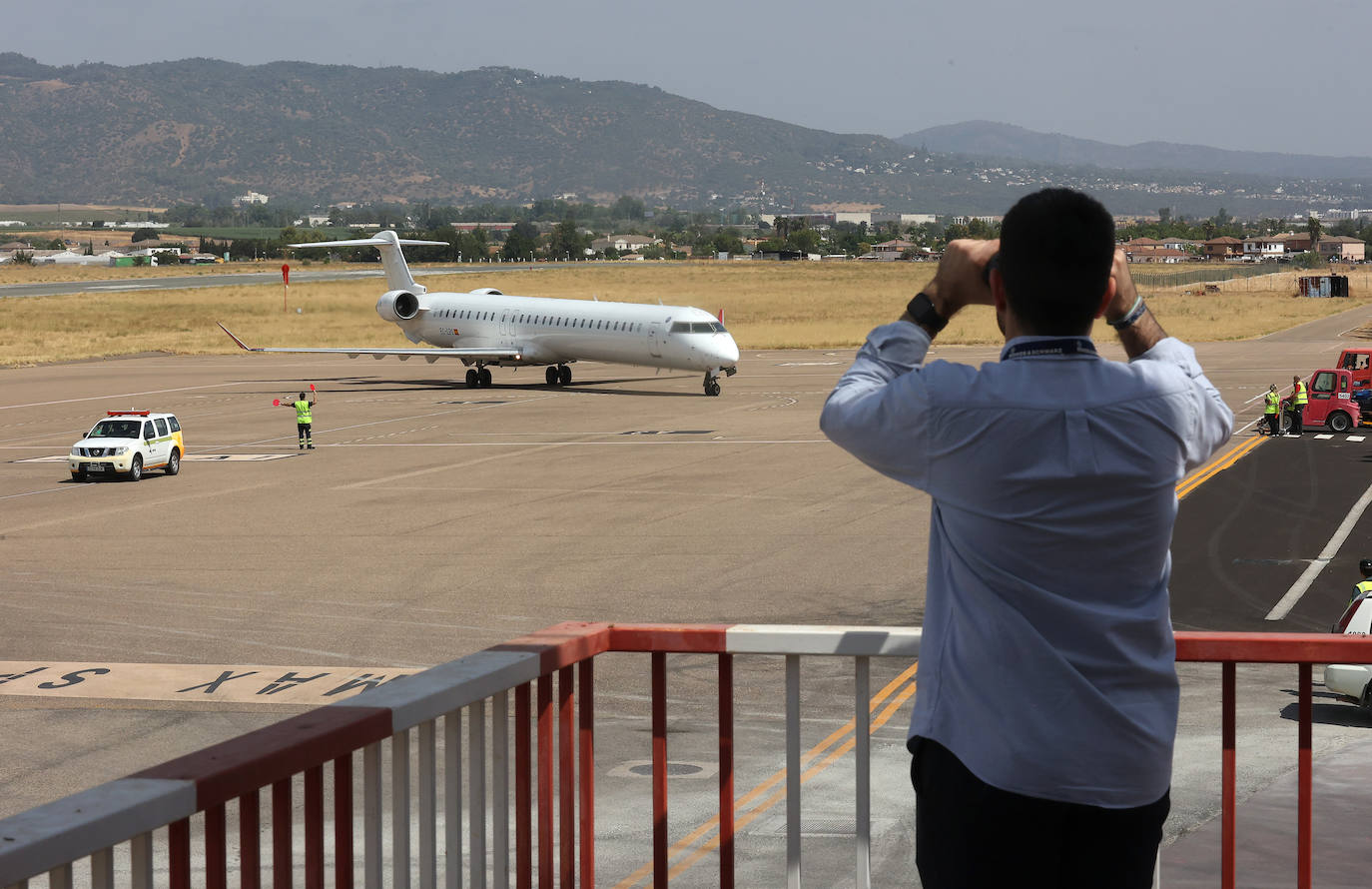 Fotos: el día a día del funcionamiento del aeropuerto de Córdoba