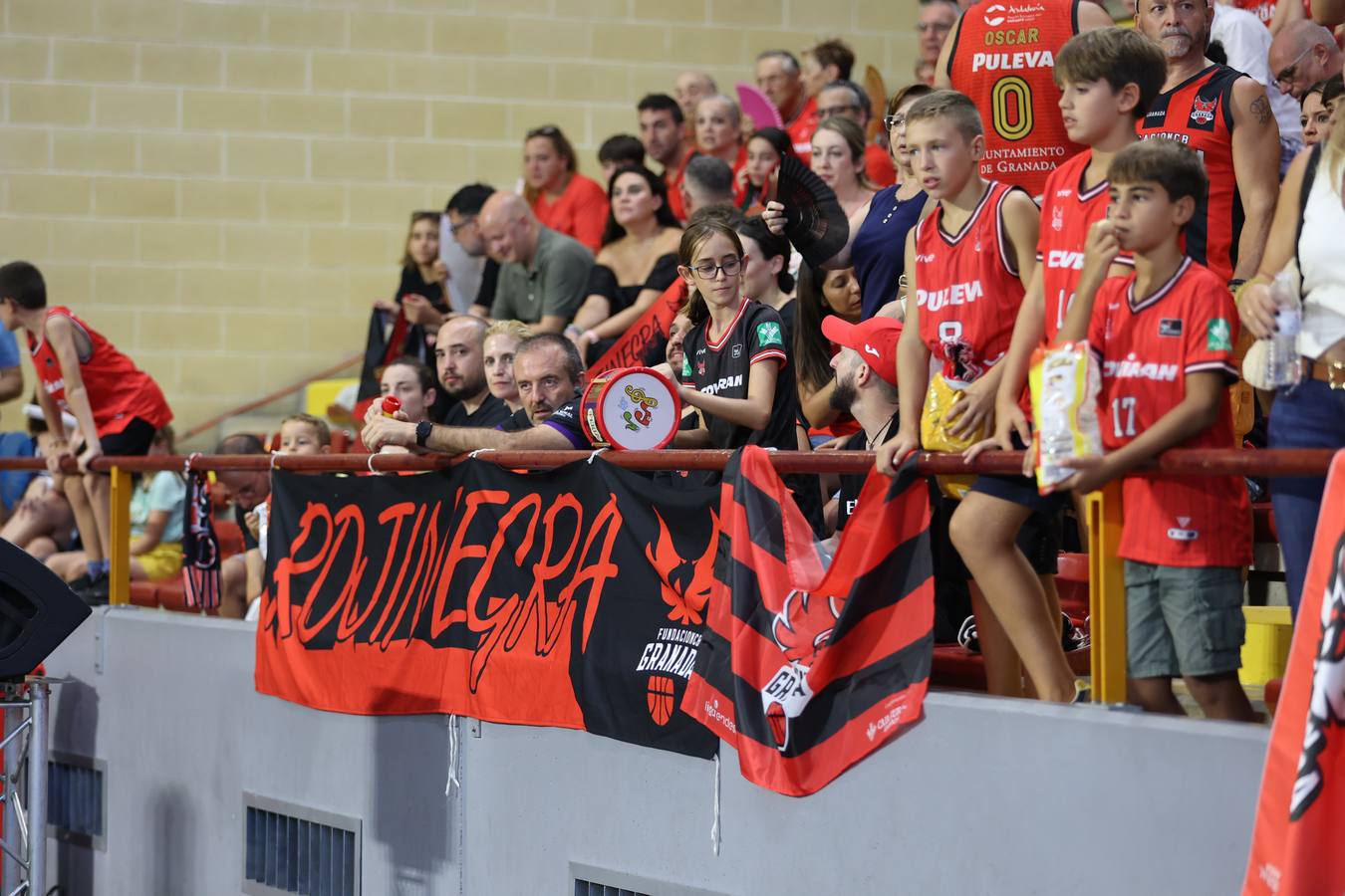 El vibrante duelo de la Copa Andalucía entre Unicaja Málaga y Covirán Granada, en imágenes