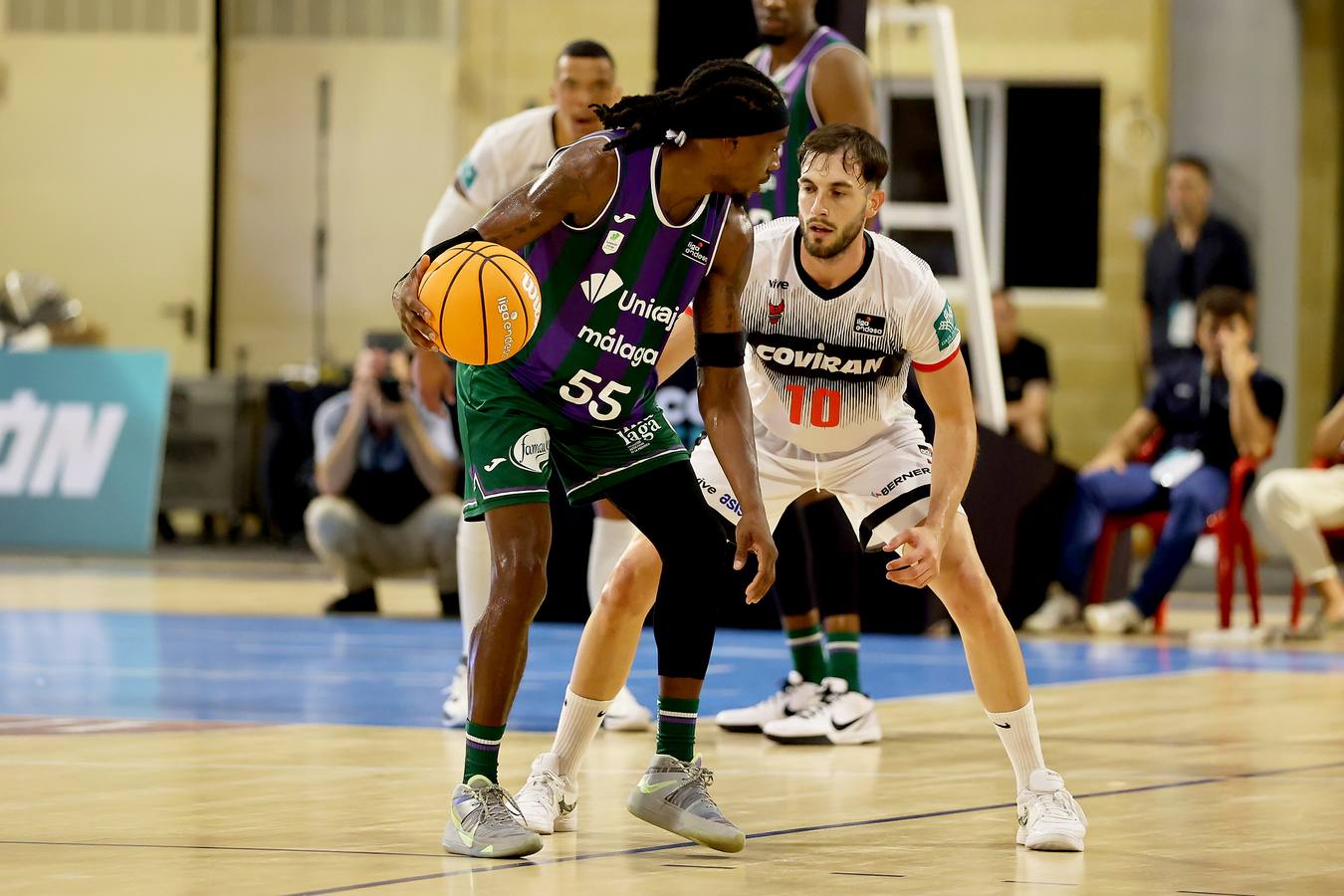 El vibrante duelo de la Copa Andalucía entre Unicaja Málaga y Covirán Granada, en imágenes