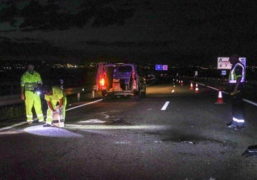 Mueren dos jóvenes de 17 y 20 años en un accidente de tráfico en la A-66 a la altura de Morales del Vino (Zamora)