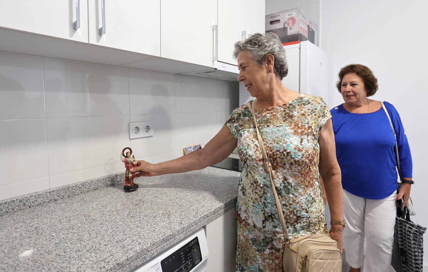 Fotos: la entrega de llaves de los nuevos alojamientos para mayores en Córdoba
