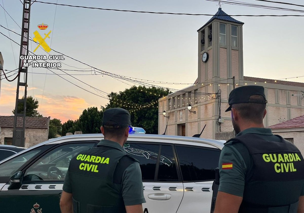 Imagen de archivo de agentes de la Guardia Civil en Callosa del Segura