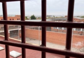 Apartan a un preso condenado por homicidio de la cocina de la cárcel de Ponent (Lleida)