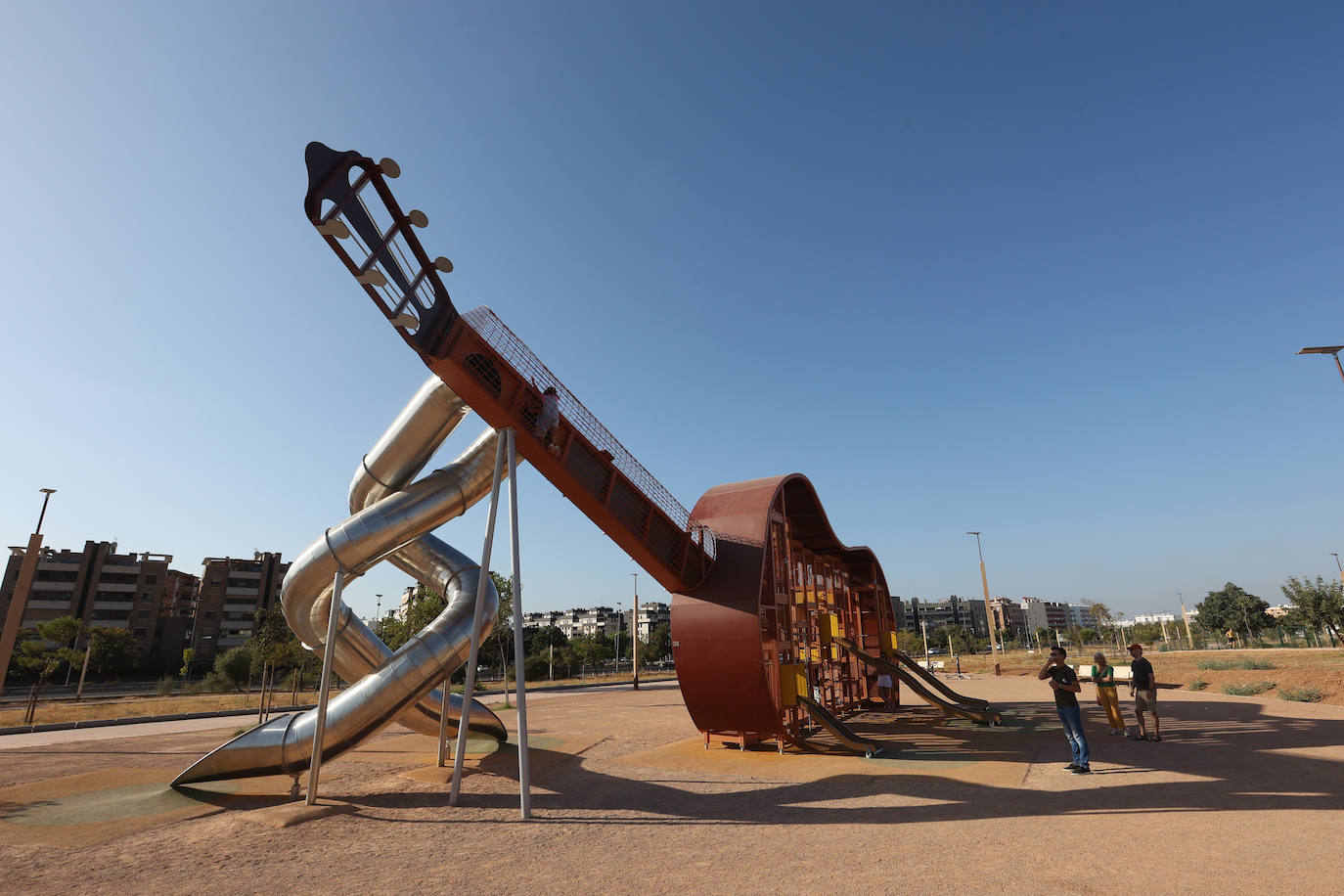 El flamenco tobogán que hace las delicias de los más pequeños en Córdoba