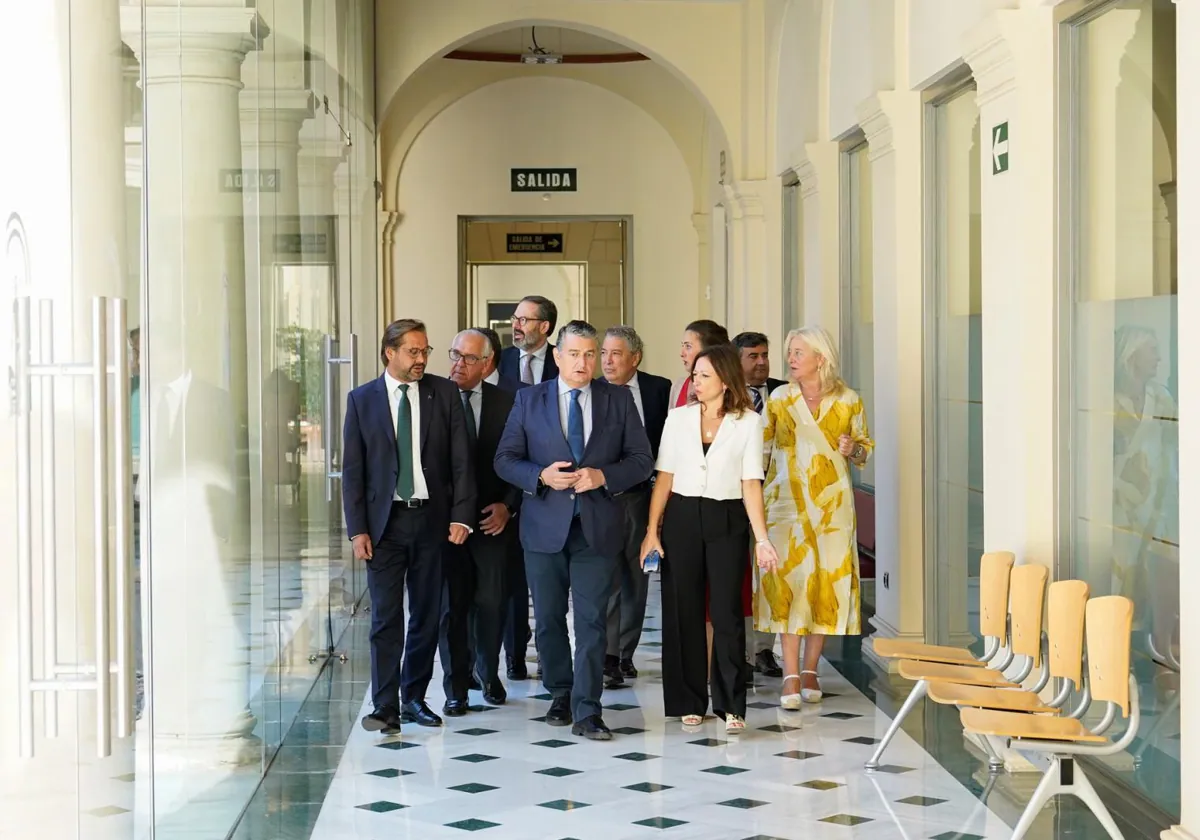 Antonio Sanz en su encuentro con delegados provinciales