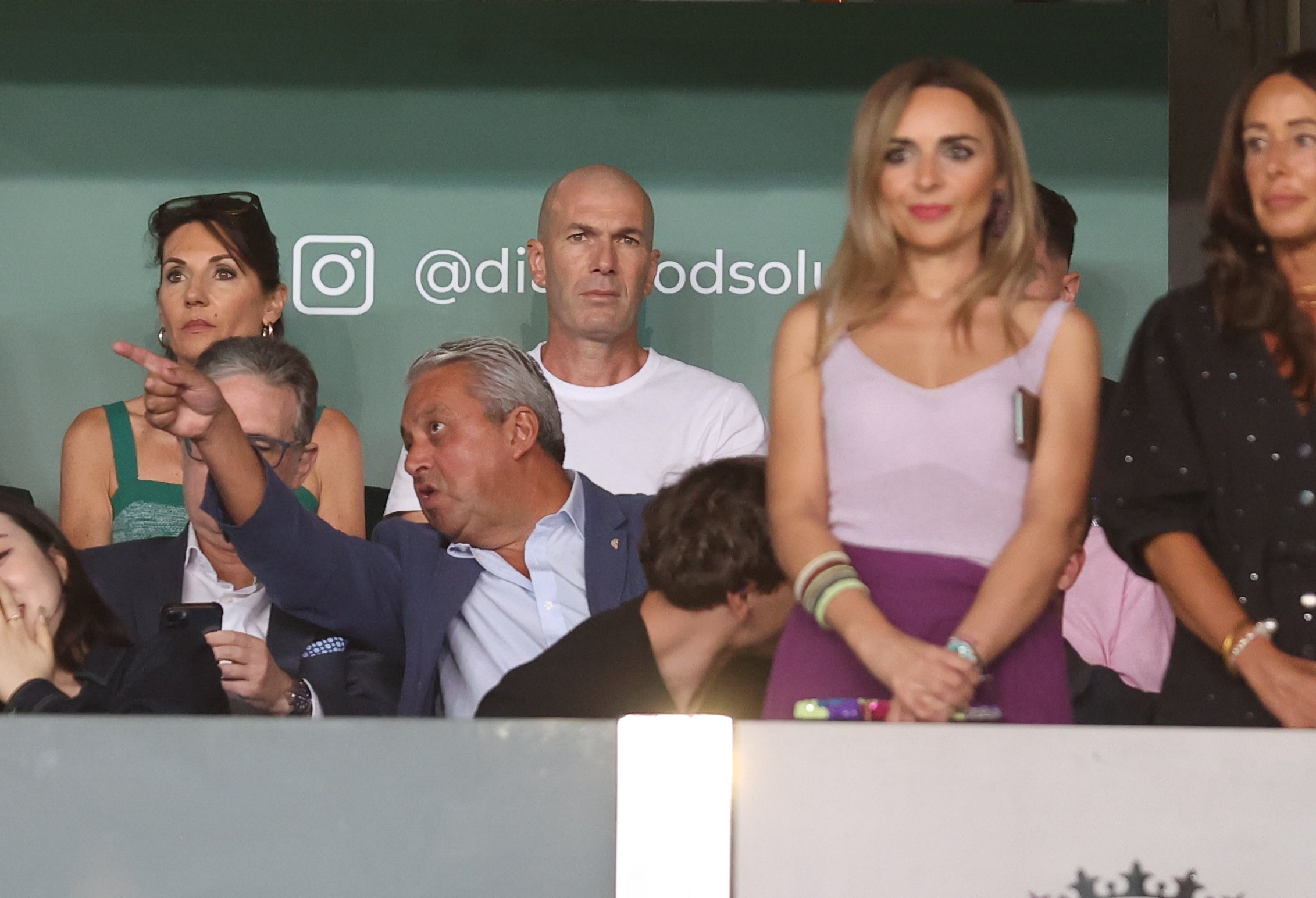 Las mejores imágenes del intenso derbi entre el Córdoba y el Málaga