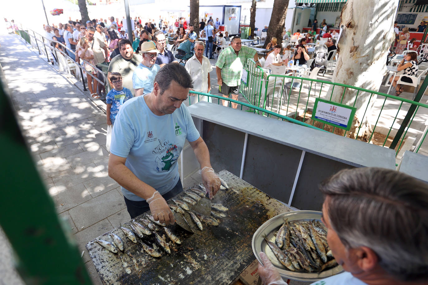 Velá Fuensanta 2024: la tradicional &#039;sardiná&#039; y el arranque de la fiesta en imágenes