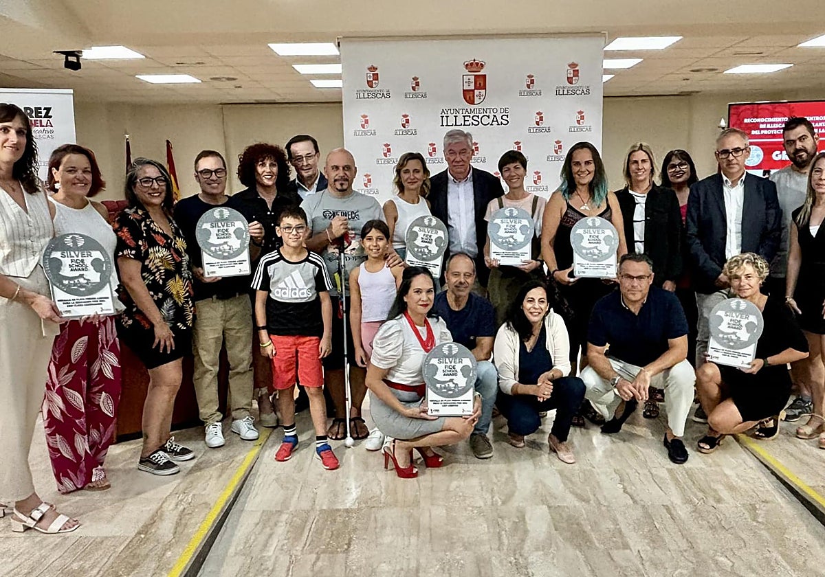 El Ayuntamiento de Illescas reconoce la labor del proyecto 'Ajedrez en ...
