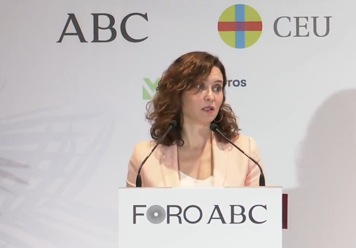 Isabel Díaz Ayuso, presidenta de la Comunidad de Madrid, en directo en el Foro ABC