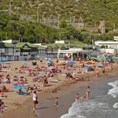 La desconocida playa de Barcelona reconocida por National Geographic y considerada Bien de Interés Cultural: dónde está y cómo llegar