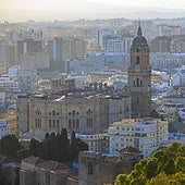 ¿Se come bien en el centro de Málaga? Esta es la respuesta de unos malagueños: «Cuidado si pone paella»