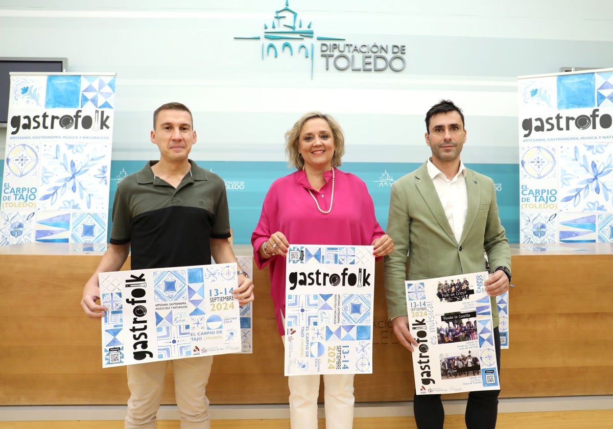 Daniel Rojas, Soledad De Frutos y Diego Martín en la presentación de Gastrofolk