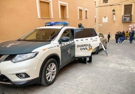 Un guardia civil acusado de revelación de secretos y conspiración se enfrenta a nueve meses de cárcel y una multa