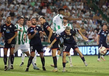 El Córdoba CF, en el torbellino de la Segunda División