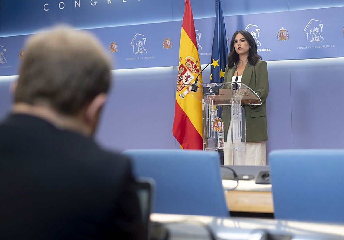 La portavoz de Vox en el Congreso, Pepa Millán, hoy en rueda de prensa