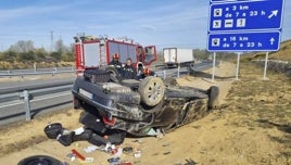 La Audiencia de Córdoba juzga a un hombre por provocar un accidente de coche con su pareja y dos hijos dentro