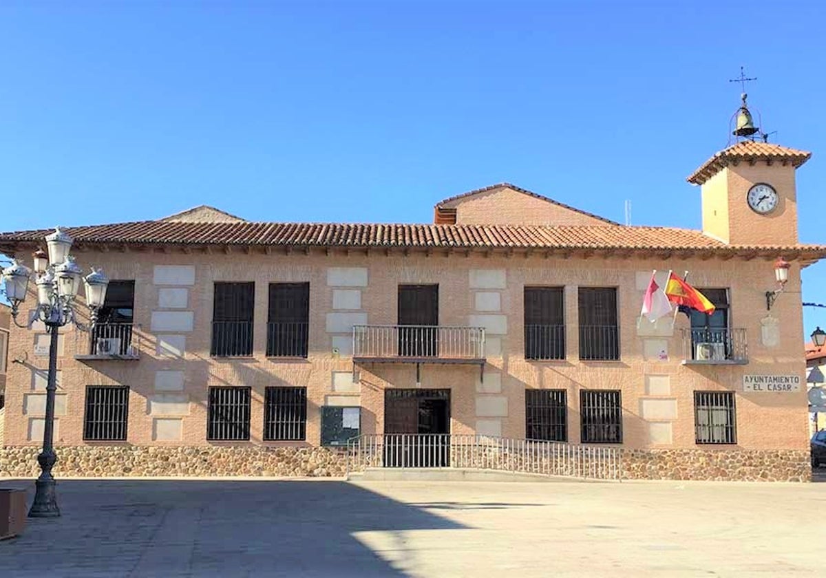 PSOE y Vox se unen para bloquear la Cuenta General del 2023 en El Casar