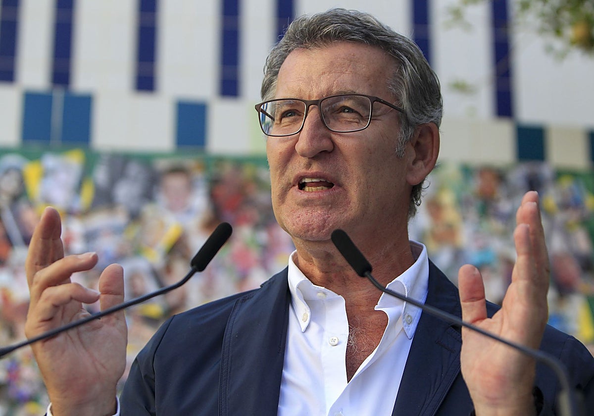El presidente del PP, Alberto Núñez Feijóo, el lunes, en un acto en Alicante