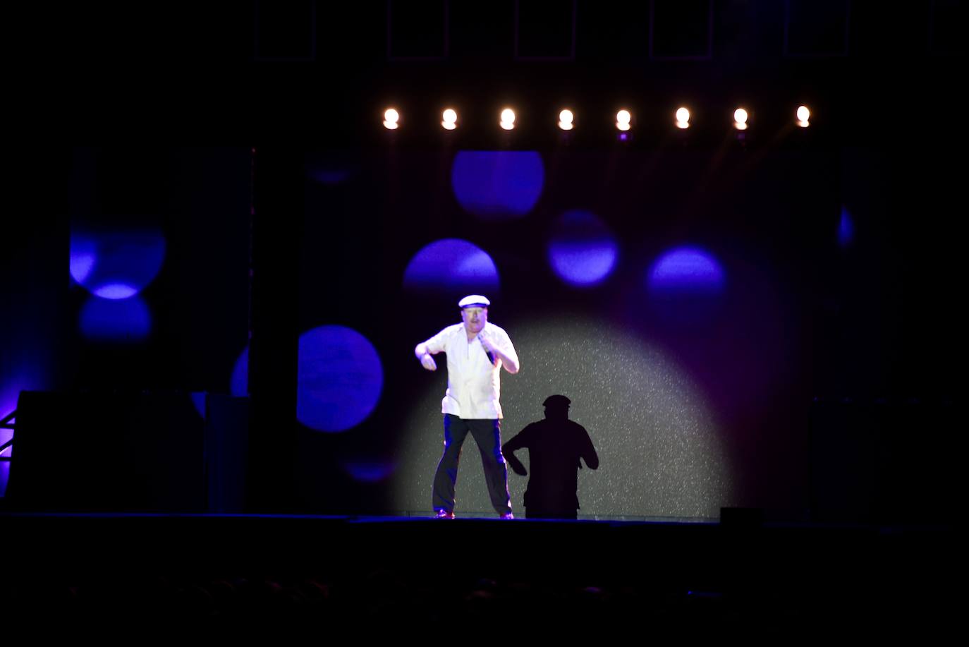 El &#039;Bis a bis&#039; multitudinario de Los Morancos en Córdoba, en imágenes